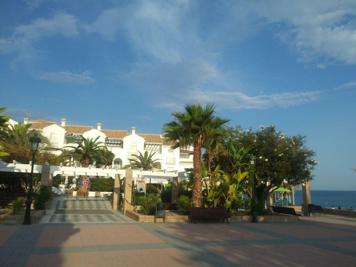 Nerja Solymar Apartment Exterior photo