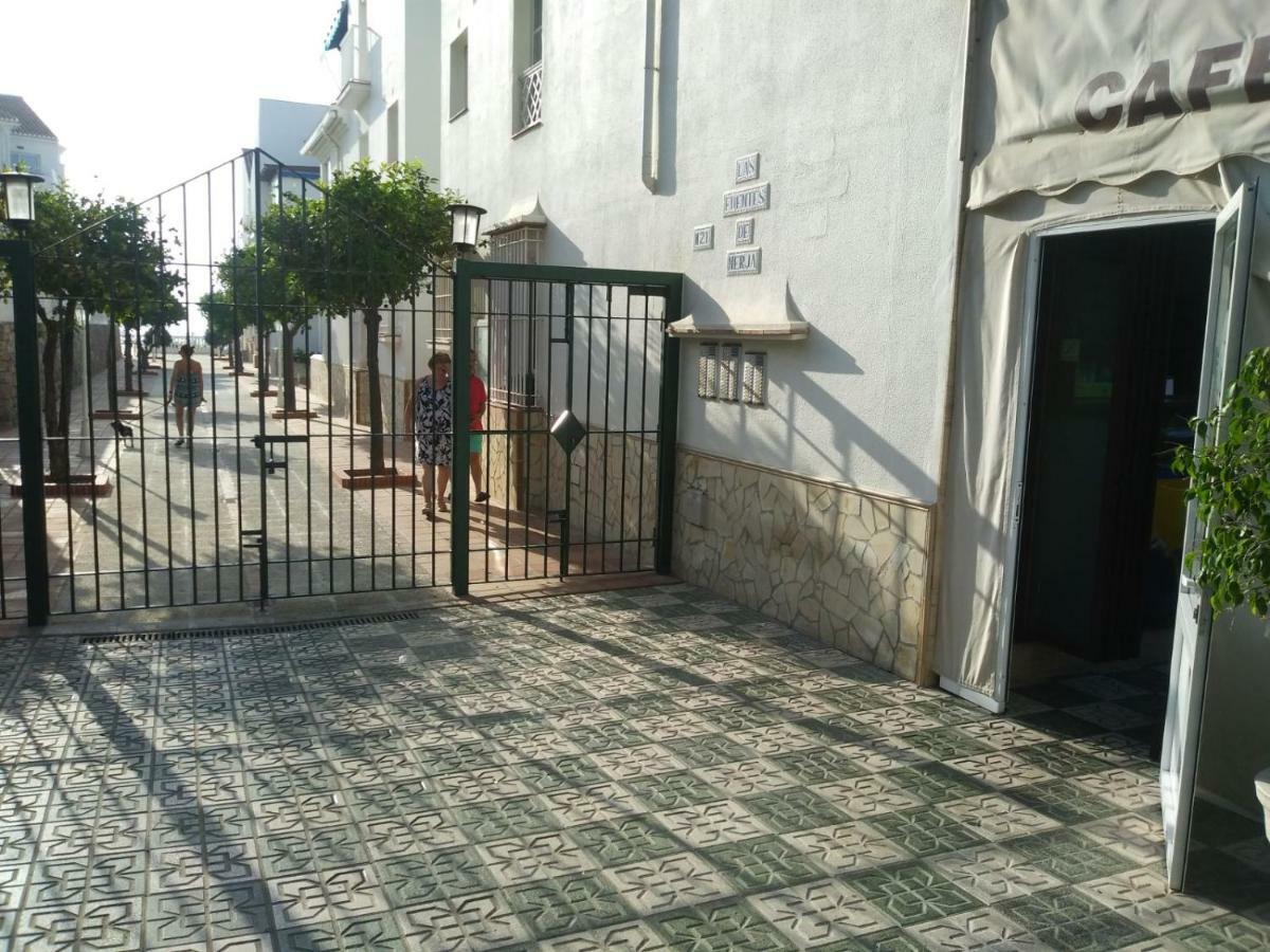 Nerja Solymar Apartment Exterior photo